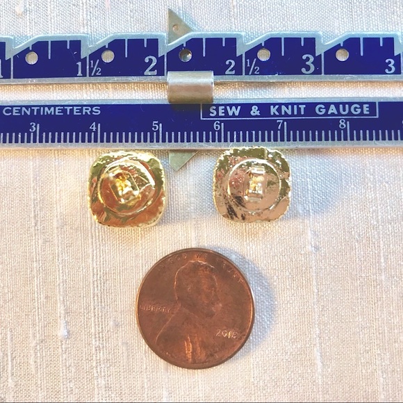 ✨Sparkling Druzy Quartz Earrings ✨ - Picture 4 of 6